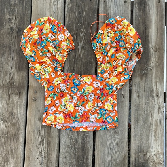 NWOT Zara Puffy Sleeve Top - Picture 5 of 7